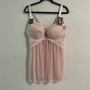 Daisy Fuentes mesh and lace babydoll lingerie